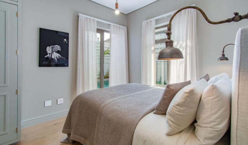 4 Bedroom Property for Sale in Helderrand Western Cape